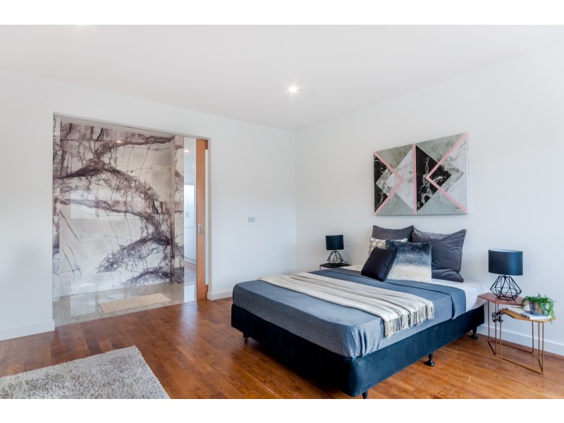 2/2 Kaarumba Grove, Balwyn VIC 3103