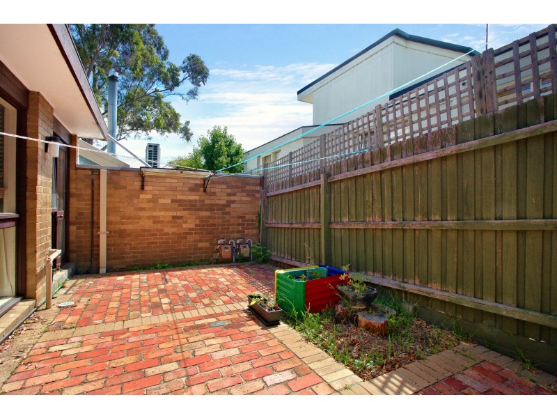 2/8 John Street, Balwyn VIC 3103