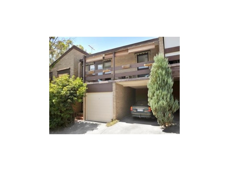 2/8 John Street, Balwyn VIC 3103