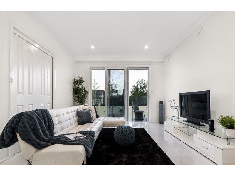 21 Warrington Ave, Vermont South VIC 3133