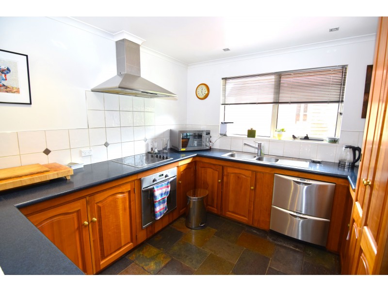 16 Irby Circus, Sisters Beach TAS 7321