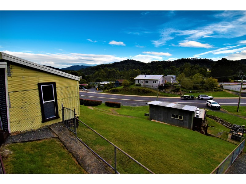 25 Peters Street, Tullah TAS 7321