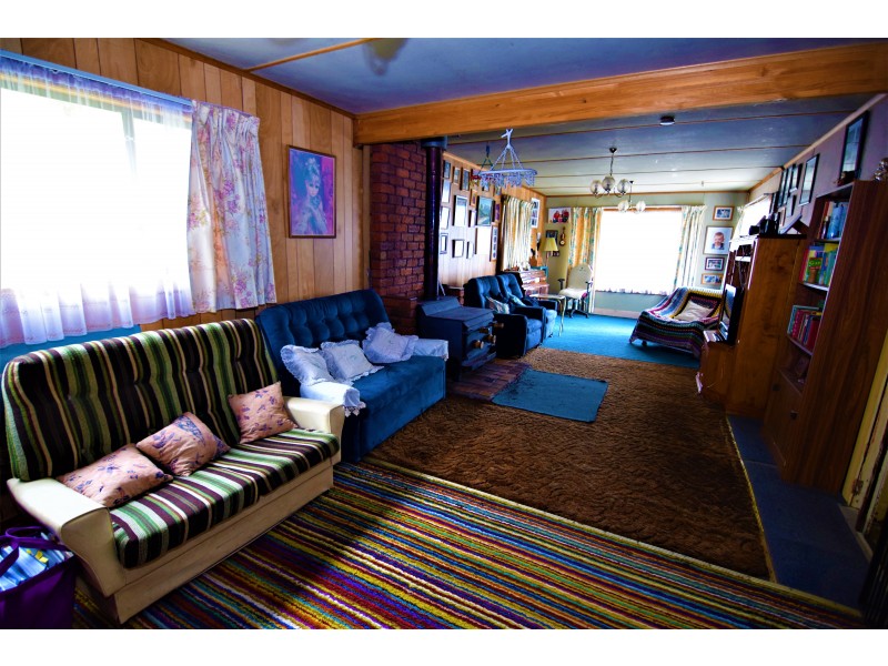 25 Peters Street, Tullah TAS 7321