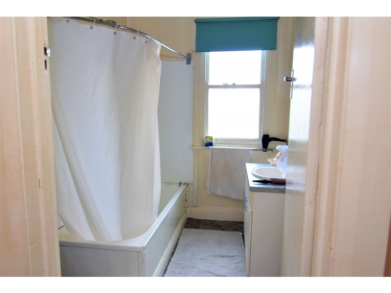 4 Penghana Road, Queenstown TAS 7467