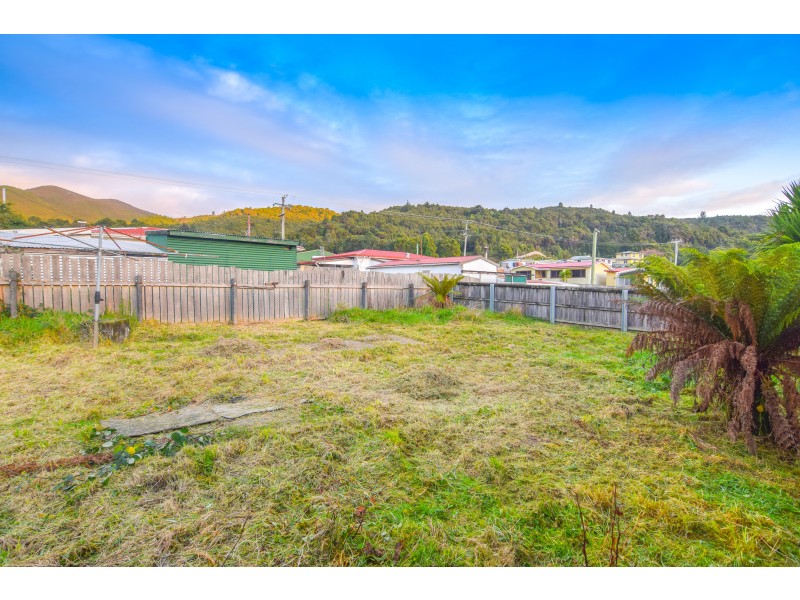 13 Evans Street, Queenstown TAS 7467