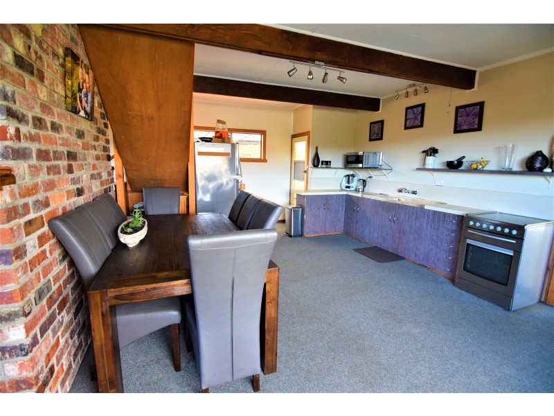 14 Airey Drive, Arthur River TAS 7330