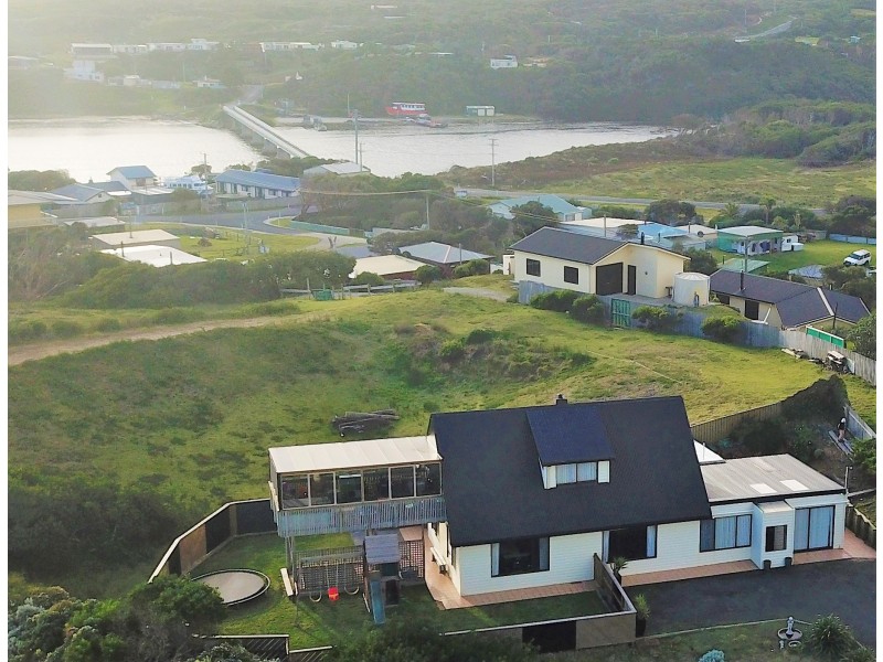 14 Airey Drive, Arthur River TAS 7330