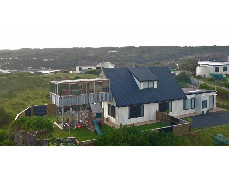 14 Airey Drive, Arthur River TAS 7330