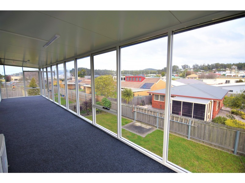 3/12 Esplanade, Somerset TAS 7322