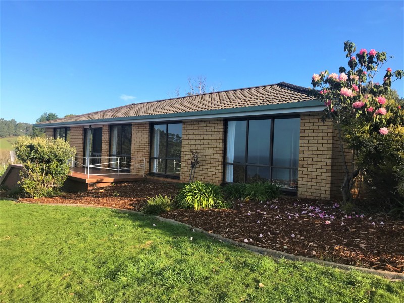 2A Young Street, South Burnie TAS 7320