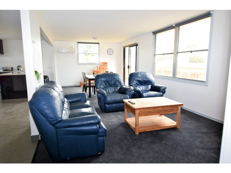 9 Sophia Street, Tullah TAS 7321
