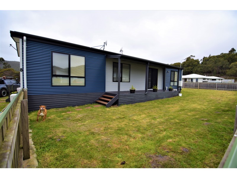 8 Serrata Crescent, Sisters Beach TAS 7321