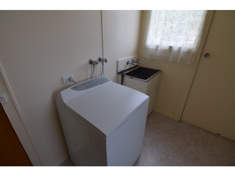 31 Counsel Street, Zeehan TAS 7469