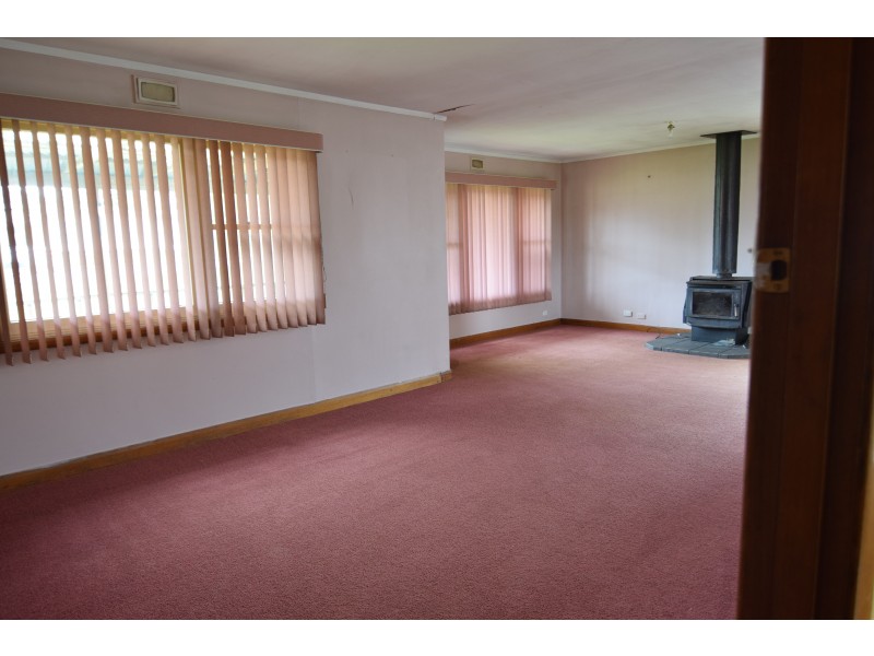 58 Main Street, Zeehan TAS 7469
