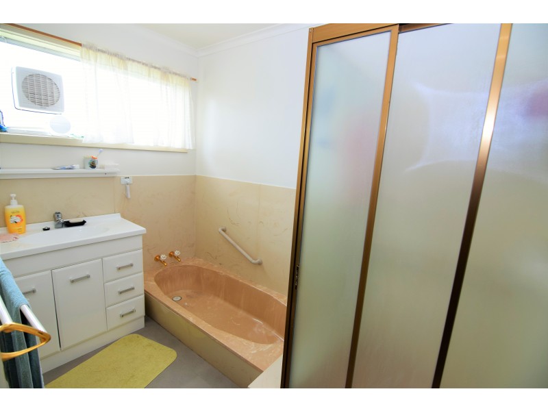 28 Simpson Street, Somerset TAS 7322