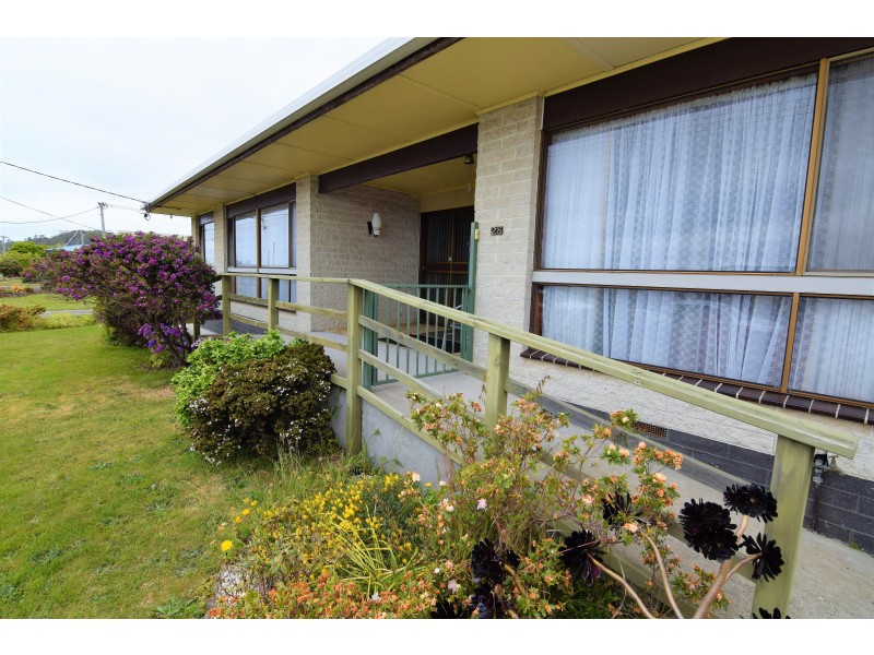 28 Simpson Street, Somerset TAS 7322