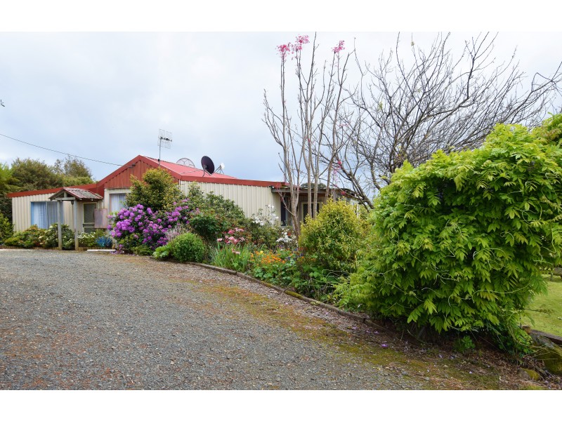 130 Smarts Road, Mount Hicks TAS 7325