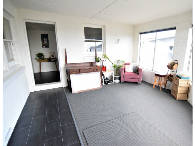 1/37 Falmouth Street, Somerset TAS 7322