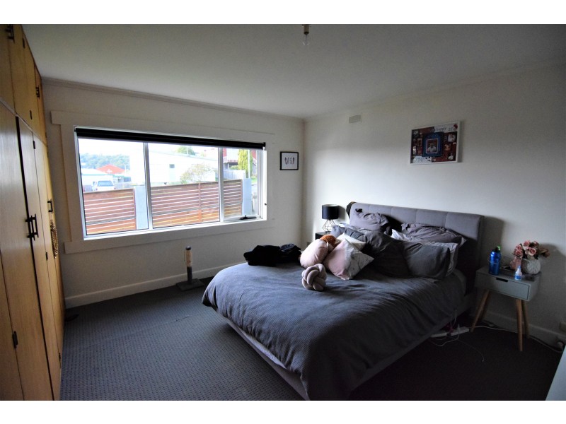1/37 Falmouth Street, Somerset TAS 7322