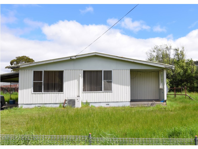 15 Wilson Street, Zeehan TAS 7469