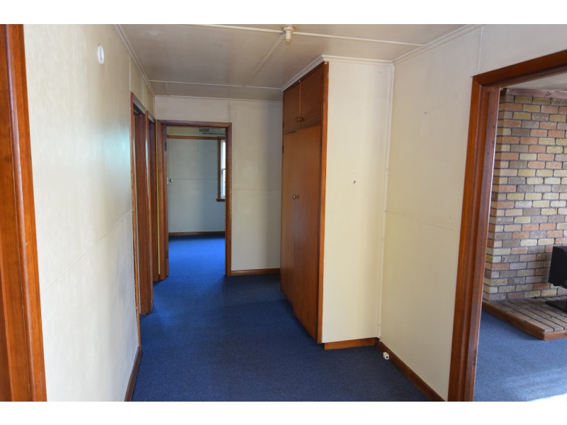 7 Fraser Street, Rosebery TAS 7470