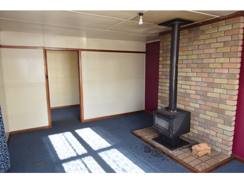 7 Fraser Street, Rosebery TAS 7470