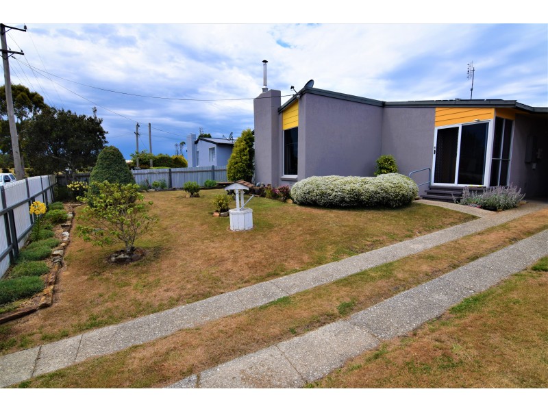 4 English Street, Waratah TAS 7321