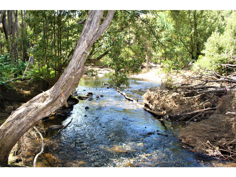 3 Chromys Road, Takone TAS 7325
