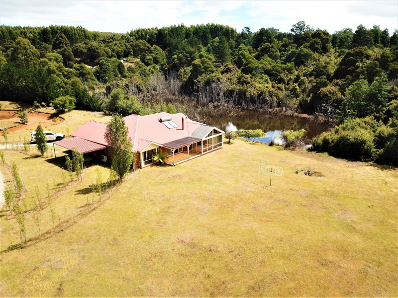 3 Chromys Road, Takone TAS 7325