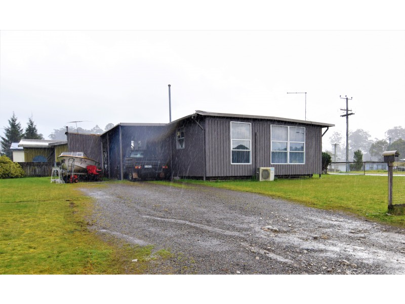 35 Baillieu Street, Rosebery TAS 7470