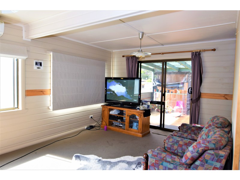 33 Irby Circus, Sisters Beach TAS 7321