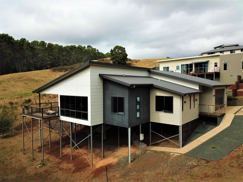 27 Dowling Drive, Romaine TAS 7320