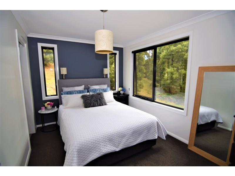 27 Dowling Drive, Romaine TAS 7320