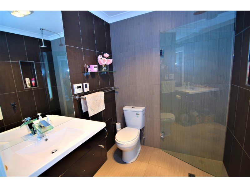 27 Dowling Drive, Romaine TAS 7320