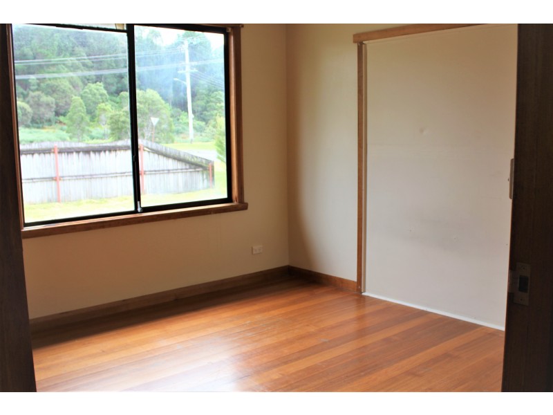17 Shield Street, Zeehan TAS 7469