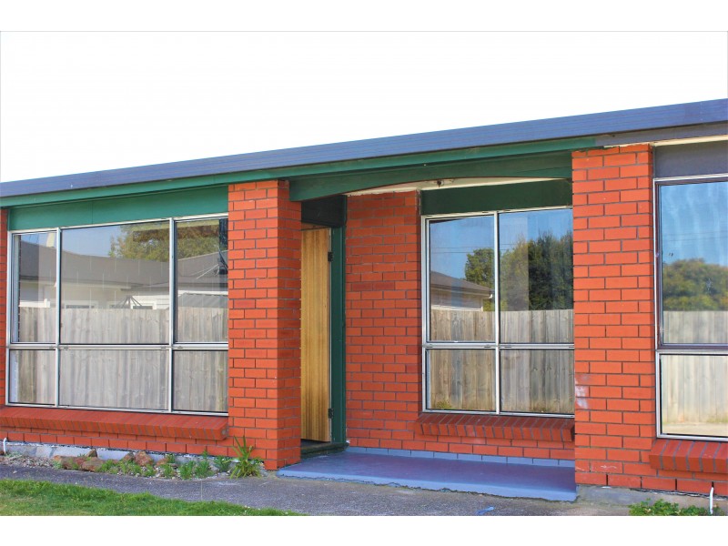 2/2 Lowe Street, Wynyard TAS 7325