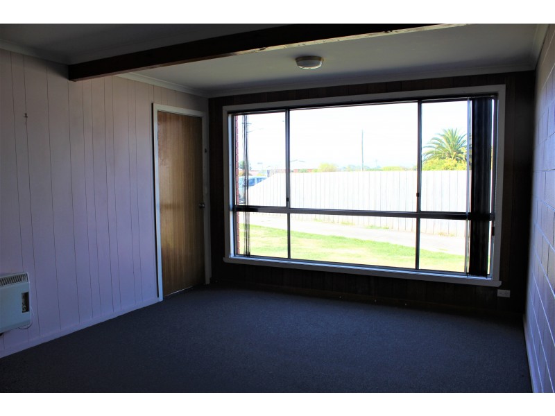 2/2 Lowe Street, Wynyard TAS 7325