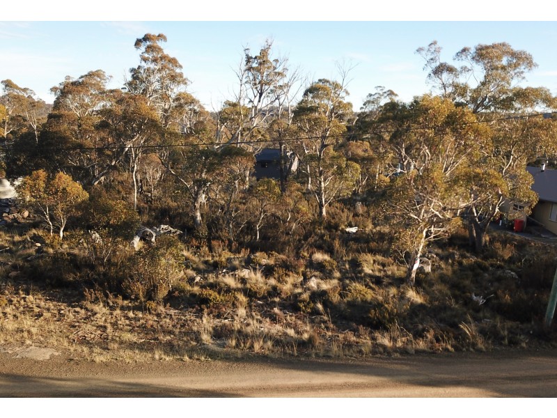 4 Trout Crescent, Miena TAS 7030