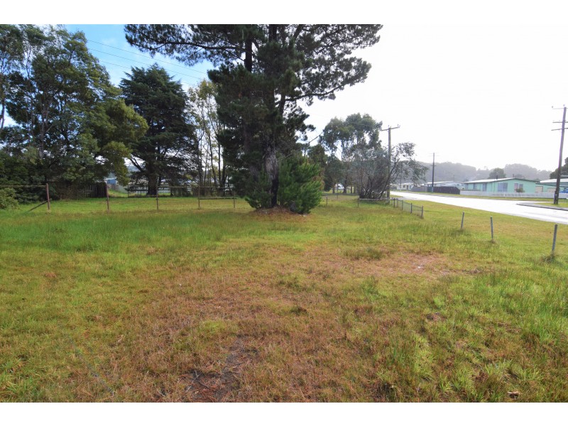 7 Shield Street, Zeehan TAS 7469