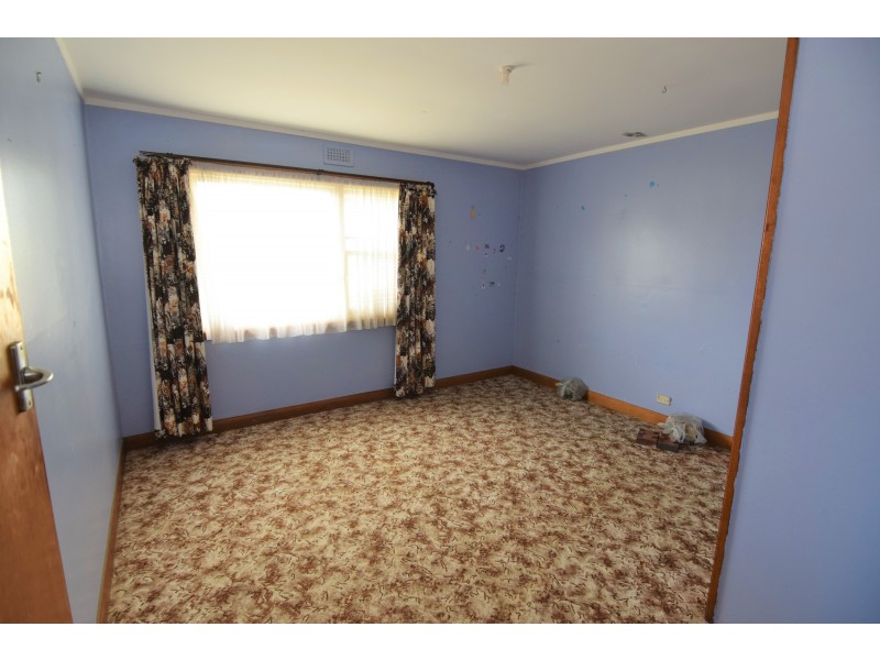 7 Shield Street, Zeehan TAS 7469