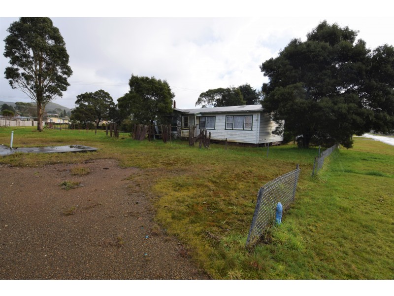 7 Shield Street, Zeehan TAS 7469