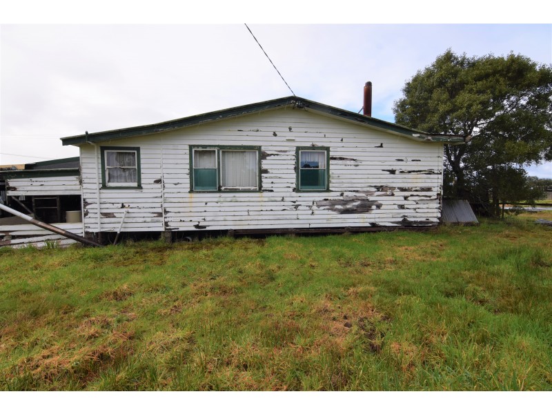 7 Shield Street, Zeehan TAS 7469