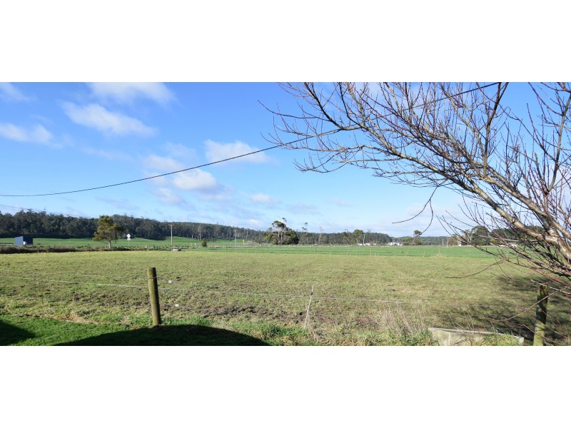 24918 Bass Highway, Brittons Swamp TAS 7330