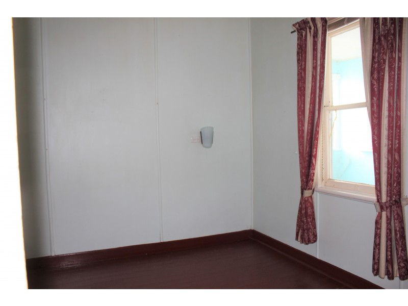 12 Dixon Street, Queenstown TAS 7467