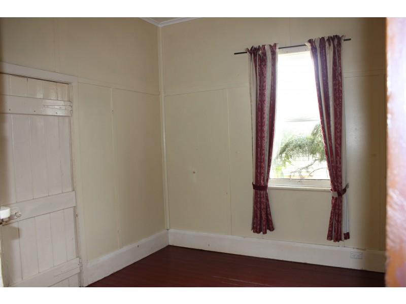 12 Dixon Street, Queenstown TAS 7467