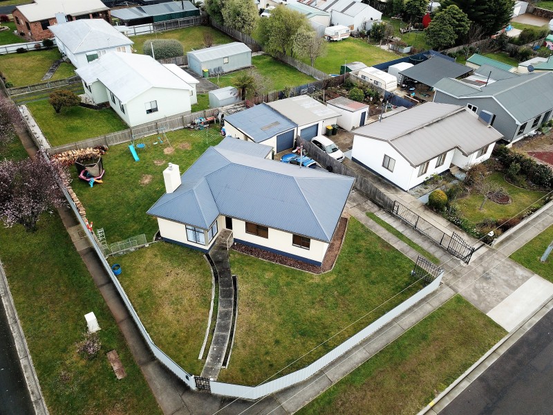 75 Simpson Street, Somerset TAS 7322