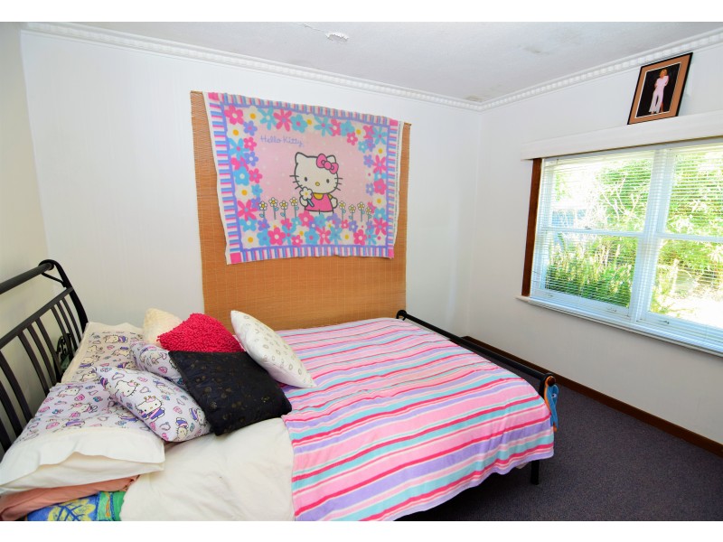 15 Paraka Street, Parklands TAS 7320