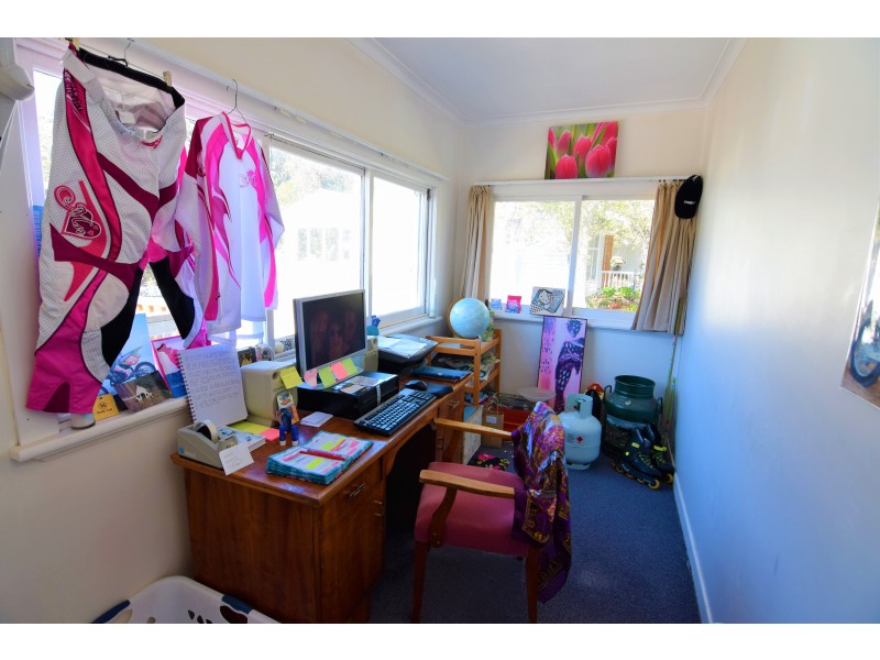 15 Paraka Street, Parklands TAS 7320