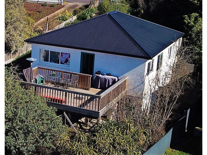 15 Paraka Street, Parklands TAS 7320