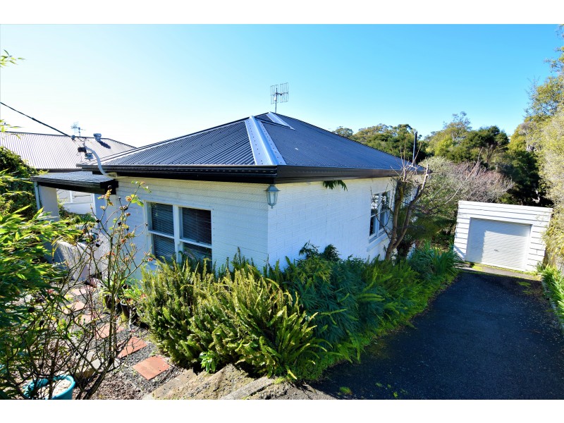 15 Paraka Street, Parklands TAS 7320